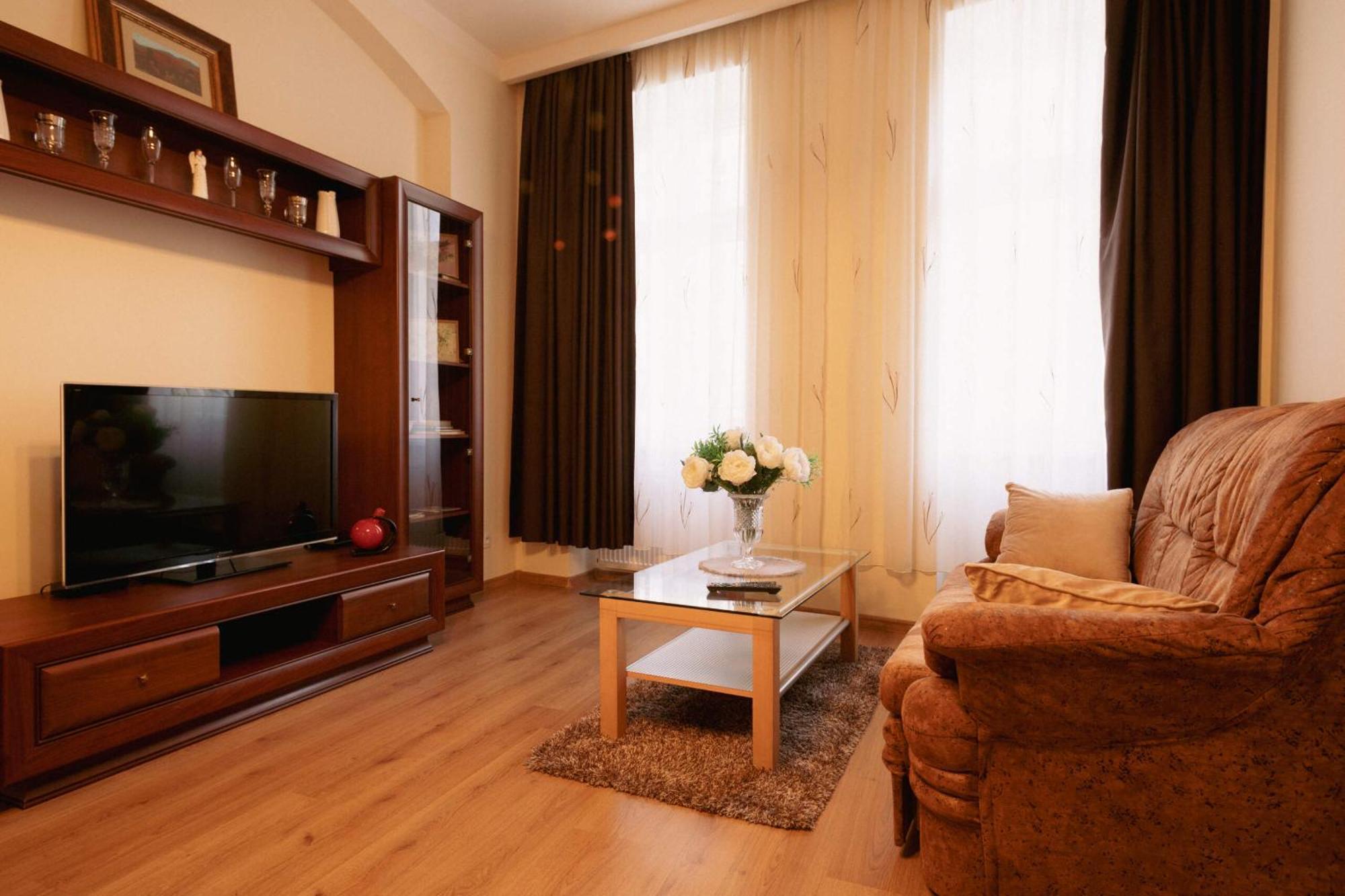 Apartmany U Tri Jehnatek Karlsbad Eksteriør billede